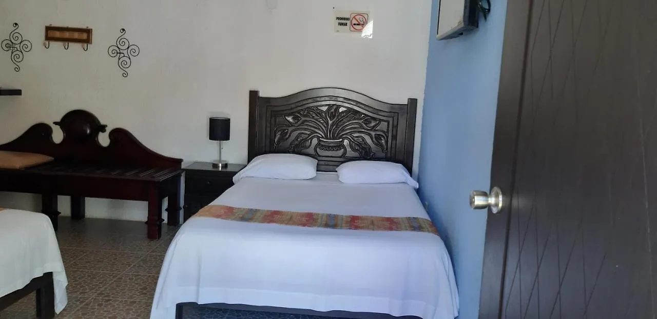 Cabanas Don Ros Villa Leona Vicario 0*,