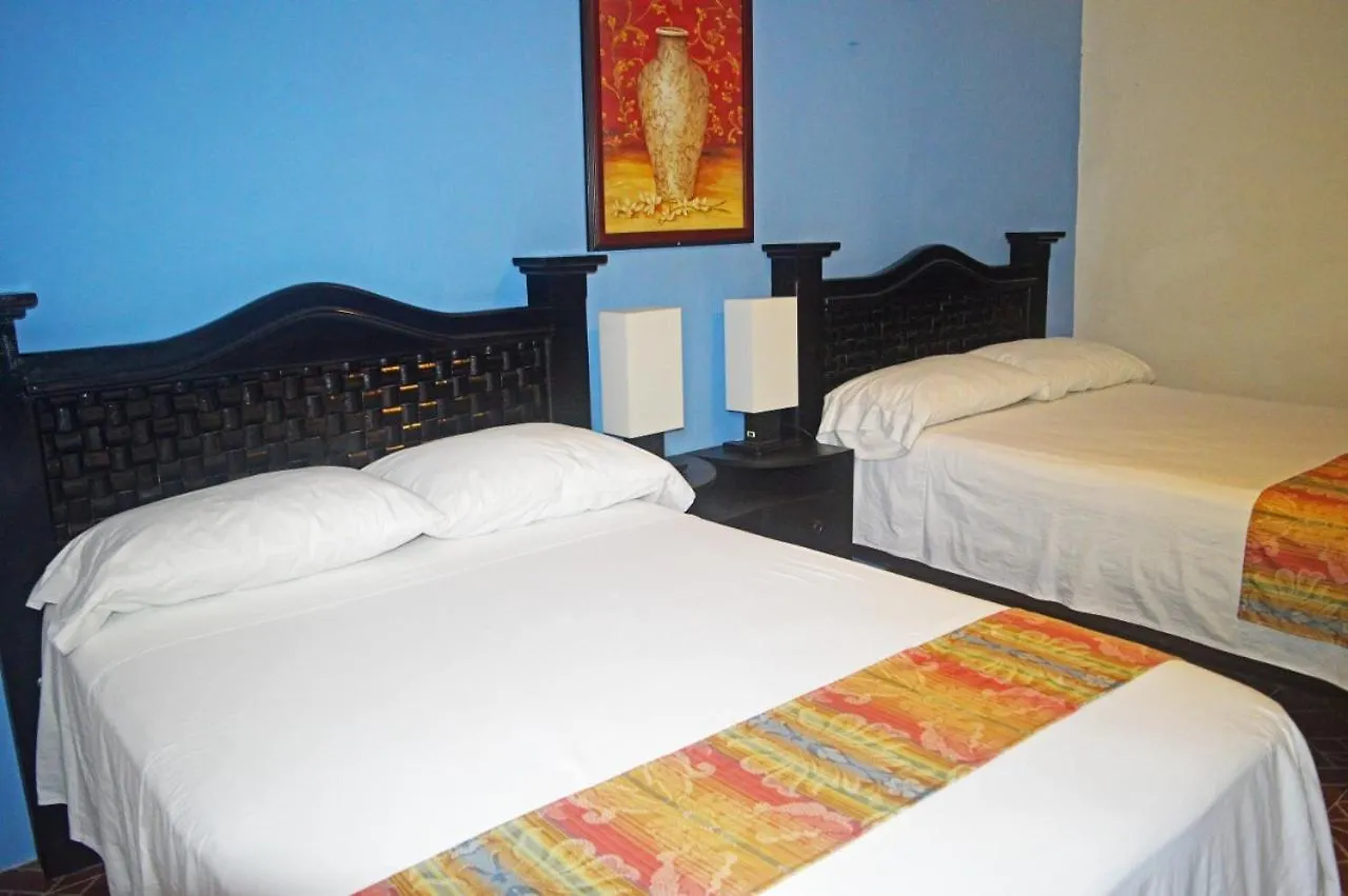 Cabanas Don Ros Villa Leona Vicario